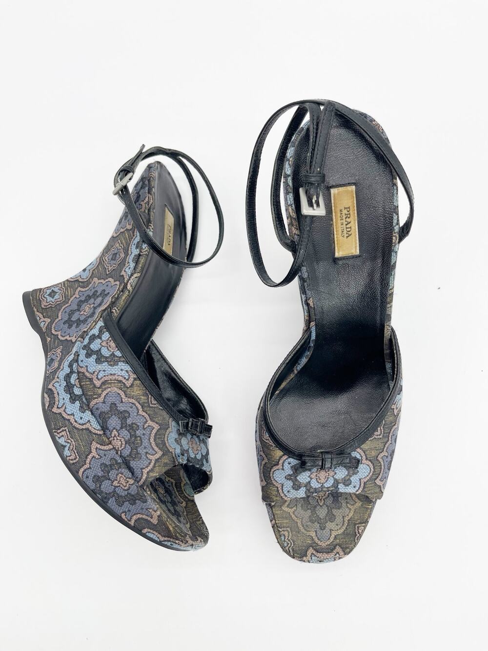 Prada Retro Y2K Blue Metallic Brocade Lurex Bow Sculptural Wedge Sandals IT 40